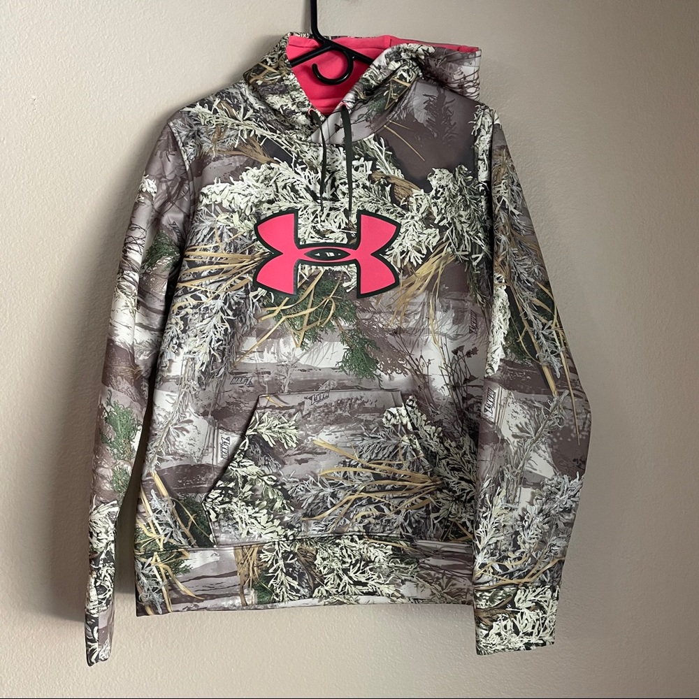 Women Under Armour Storm Camo Realtree NWOT